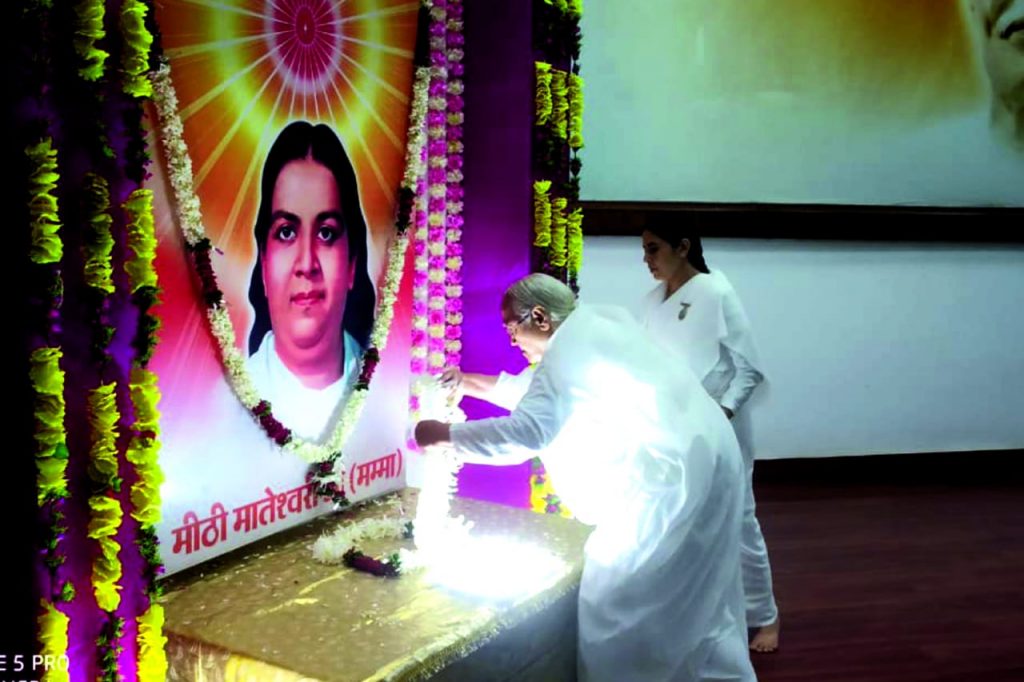 ब्रह्माकुमारी ओम राधे की पुण्य तिथि श्रद्घापूर्वक मनाई गई