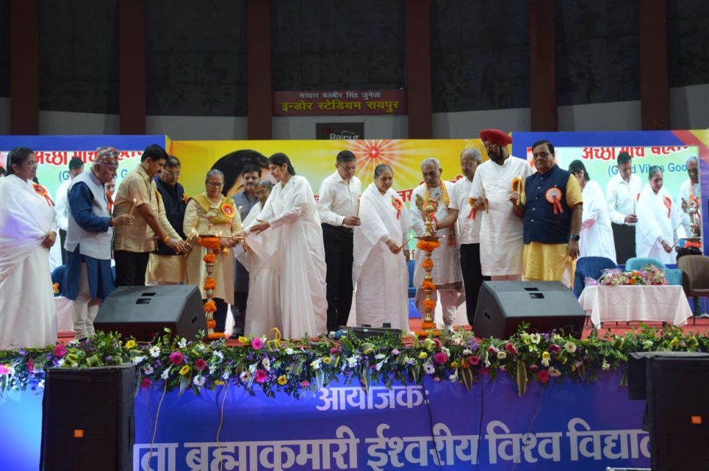अच्छी सोच के लिए हमारा सोचना, बोलना और करना तीनों में समानता चाहिए...- ब्रह्माकुमारी शिवानी दीदी