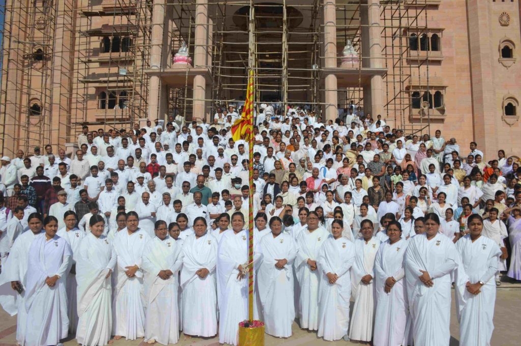 नवा रायपुर अटल नगर में महाशिवरात्रि पर्व धूमधाम से उल्लासपूर्वक सम्पन्न..