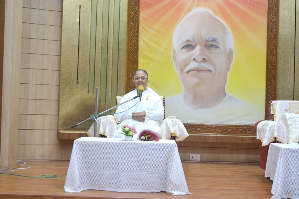 .ब्रह्माकुमारी वीणा दीदी......क्लास