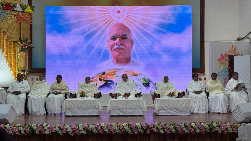 ब्रह्माकुमारी कमला दीदी की तीसरी पुण्यतिथि मनाई गई...